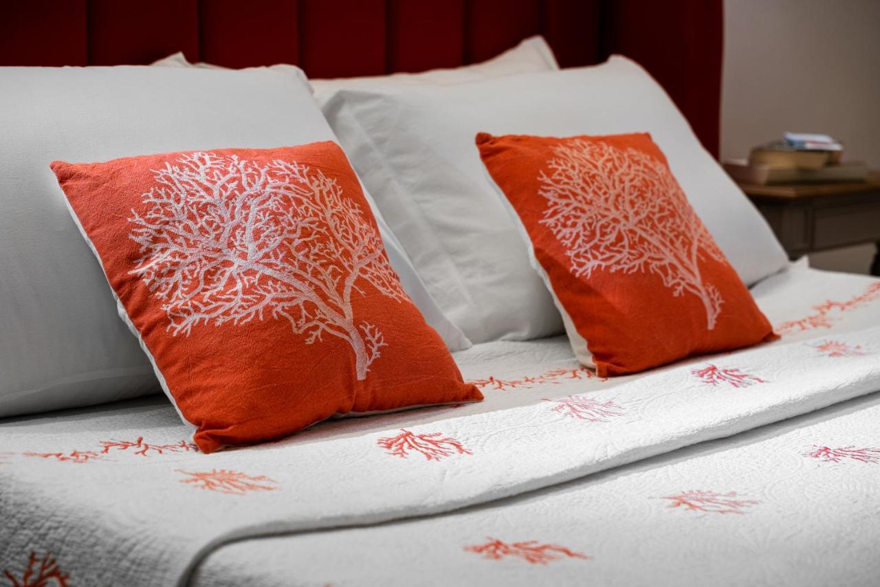 Onda Marina Rooms Кальяри Экстерьер фото