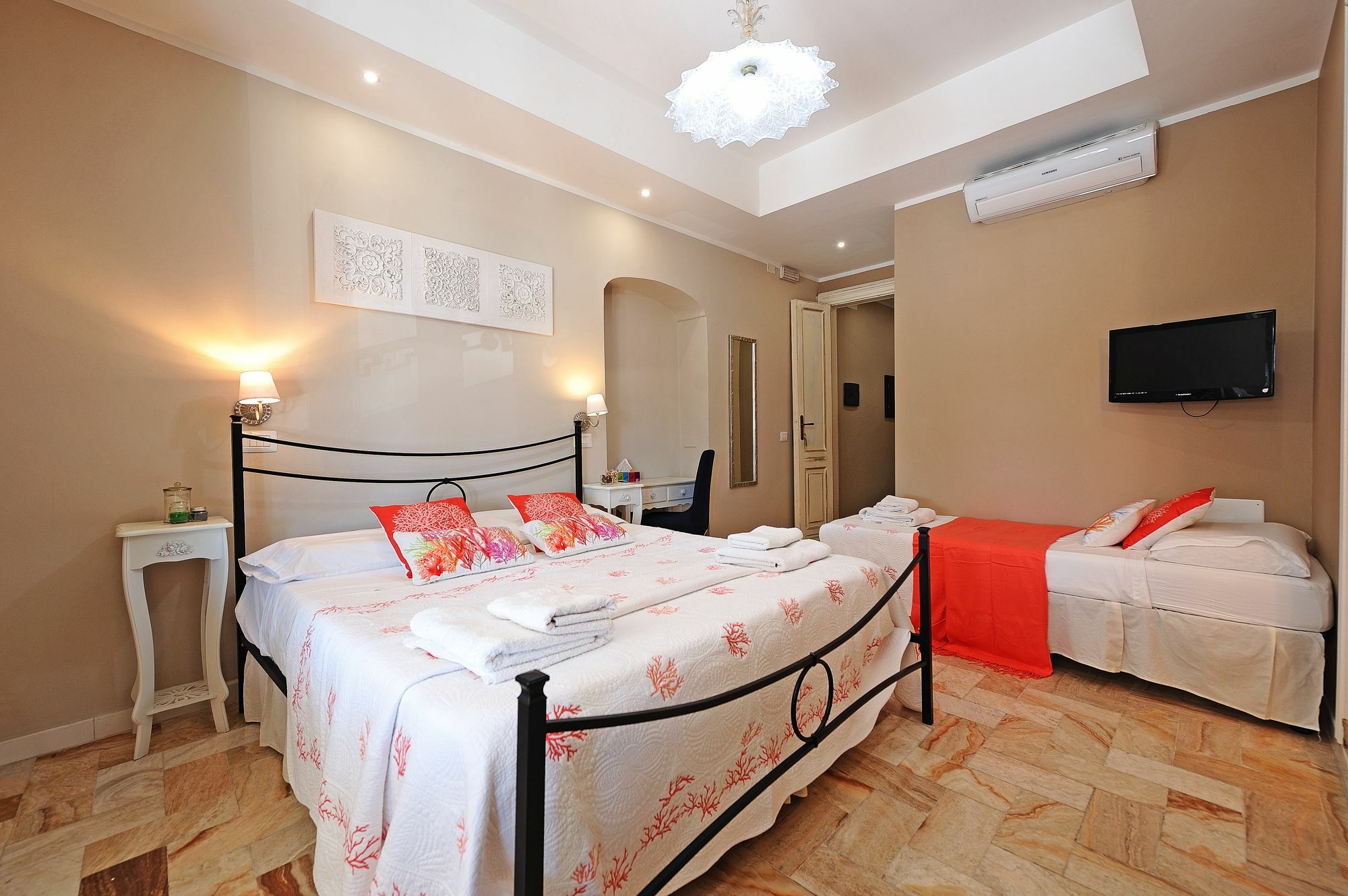 Onda Marina Rooms Кальяри Экстерьер фото